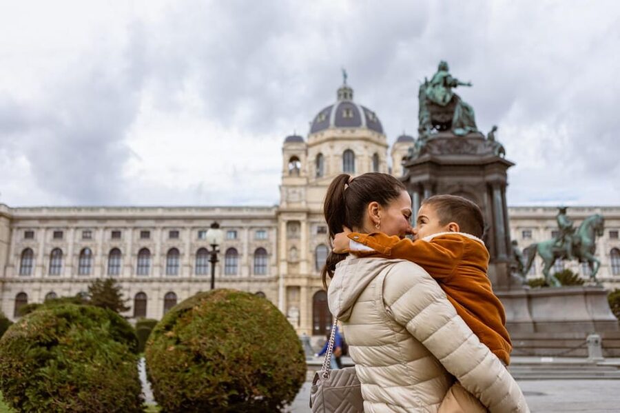 Vienna: Private Family Tour, City Highlights, Museum & Cake - Hotel Sacher and the meaning of Sacher cake