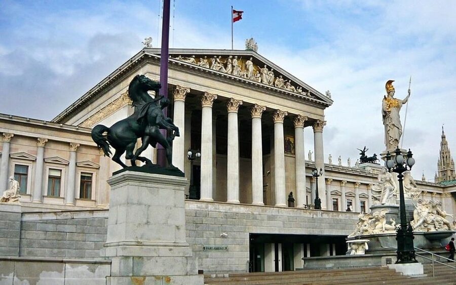 Vienna: Private Half-Day Sightseeing Tour - Key points to know before booking