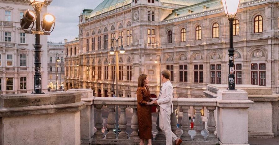Vienna: Private Street Style Photoshoot in City Center - Key points at a glance