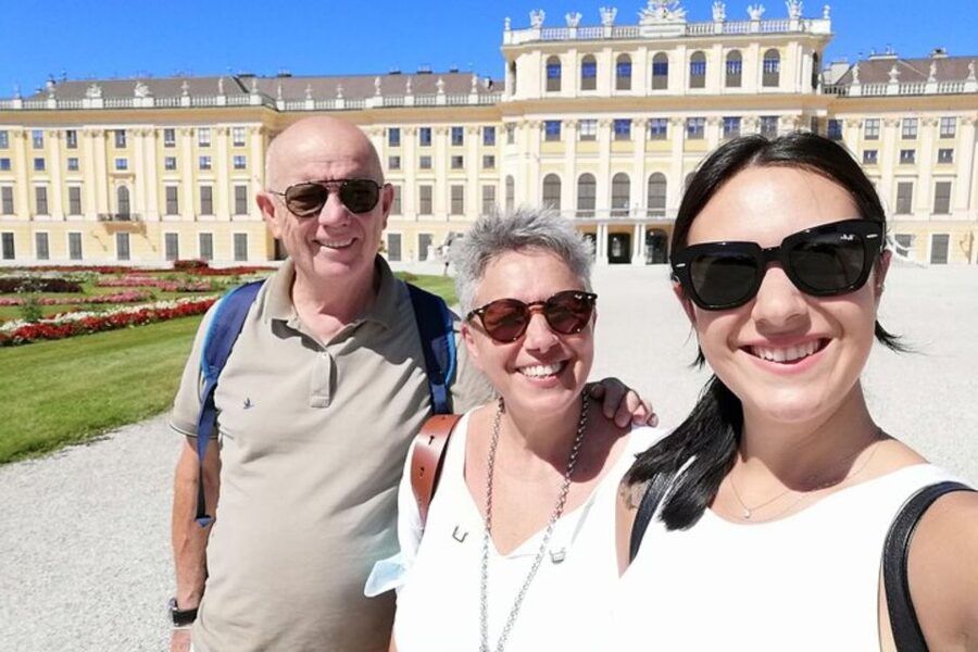 Vienna: Private Walking Tour with a Guide - The Vienna Ring by foot and tram