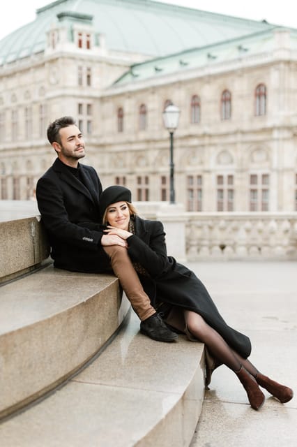 Vienna: Professional Photoshooting - Burggarten brings a calmer change of pace