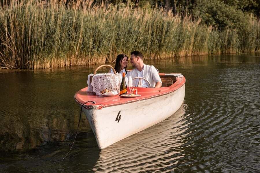 Vienna: Retro Boat Tour on the Danube River with Picnic - Who Will Enjoy This Most?