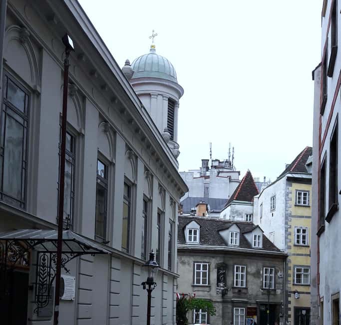 Vienna's Highlights in two hours (two options) - Lugeck and the history of books and rulers