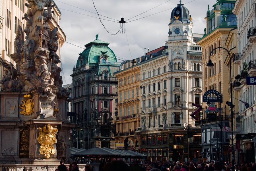 Vienna's Musical Heart: Private Walking Tour with a Local - Why a private Vienna walk can be worth the price