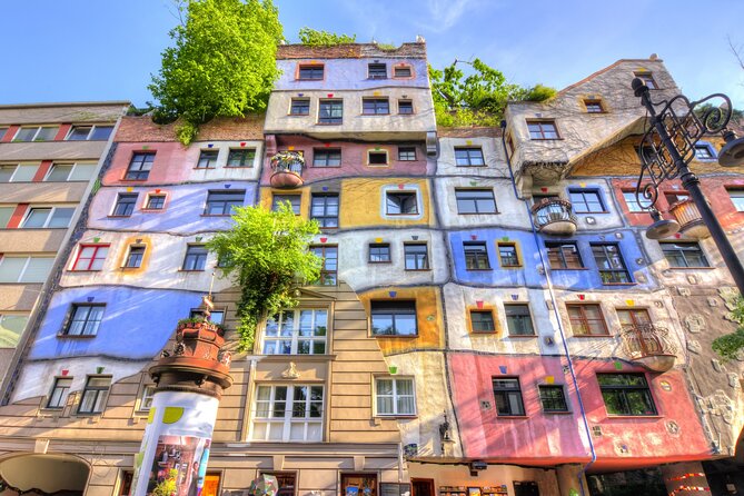 Vienna Scavenger Hunt and Highlights Self Guided Audio Tour - What the clues and audio add