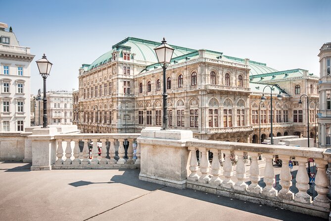 Vienna Scavenger Hunt and Highlights Self Guided Audio Tour - Starting in Vienna’s Old University Quarter