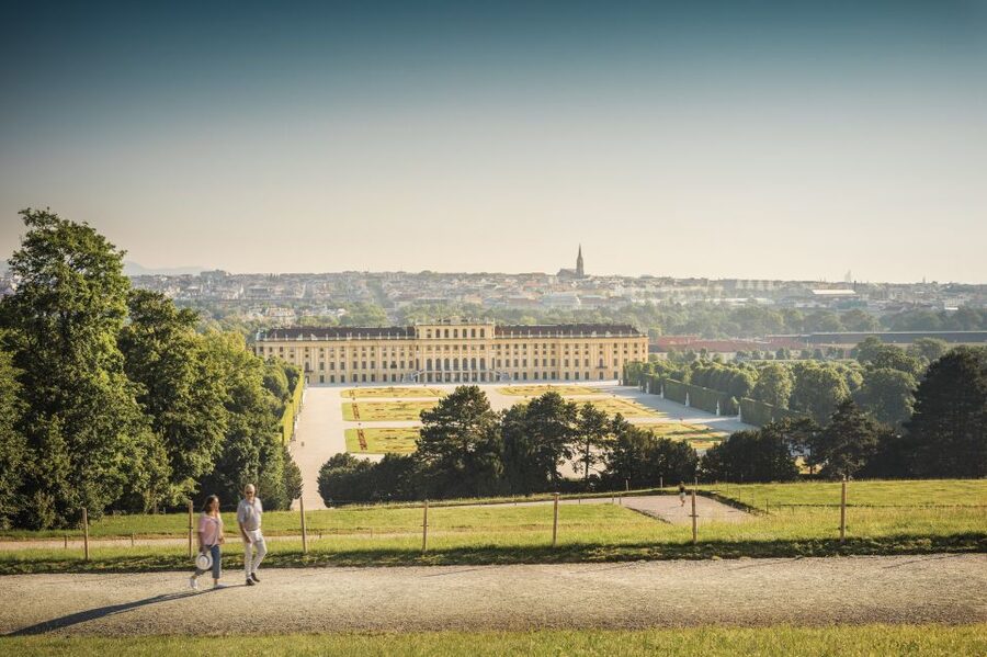 Vienna: Schönbrunn Palace Entry Ticket with Lunch - Cancellation and booking flexibility