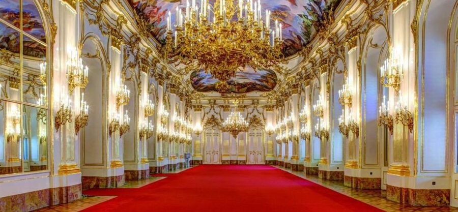 Vienna: Schönbrunn Palace & Garden Skip-the-Line Guided Tour - Why Schönbrunn matters in Vienna