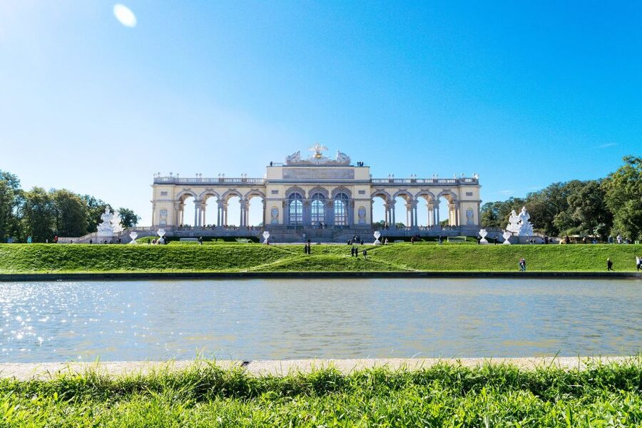 Vienna: Schönbrunn Palace & Garden Skip-the-Line Guided Tour - Timing, crowds, and the walking pace