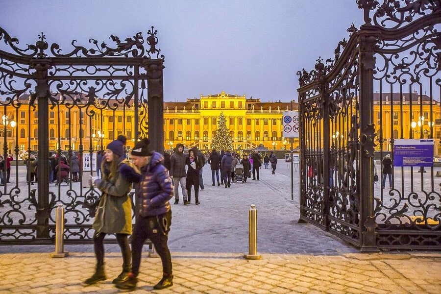 Vienna: Schönbrunn Palace & Gardens Skip-the-Line Tour - Should You Book Schönbrunn With a Guide?