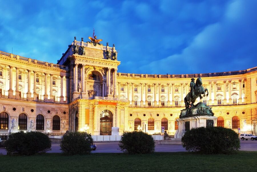Vienna: Self-Guided Audio Walking Tour on Your Phone - Key points to know before you go
