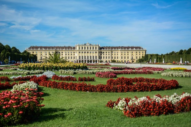 Vienna: Skip the Line Schönbrunn Palace and Gardens Guided Tour - The gardens: a 50-minute introduction, not a full garden tour