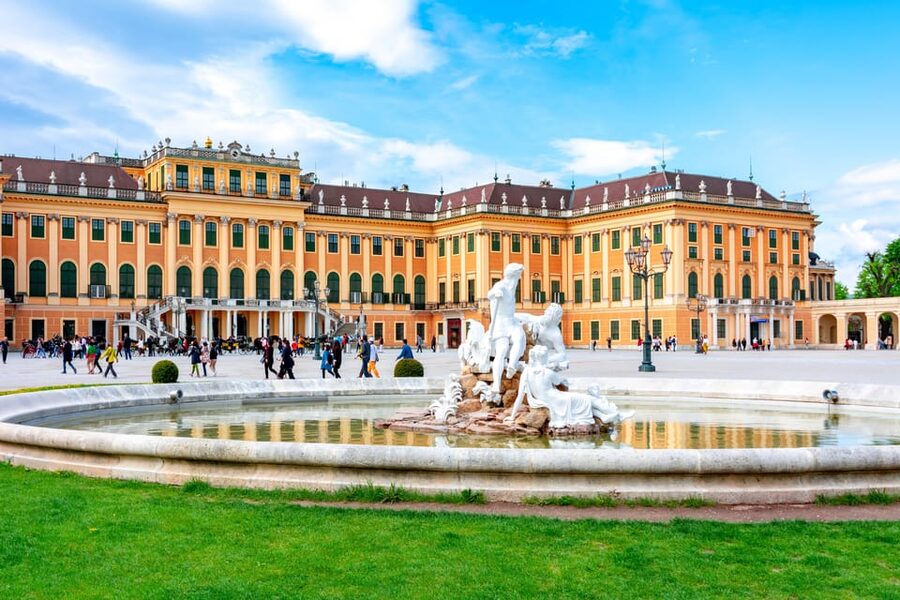 Vienna: Skip-the-Line Schönbrunn Palace and Gardens Tour - Inside the palace: 22 rooms and a clear imperial story