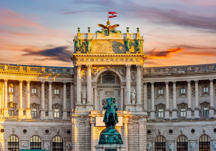 Vienna: Skip-the-Line Sisi Museum, Hofburg and Gardens Tour - Crowds, narrow corridors, and the skip-the-line advantage