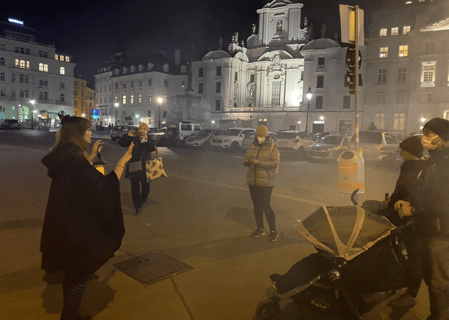 Vienna: Spooky Ghost Tour in English - St. Stephen’s Cathedral and what lies beneath