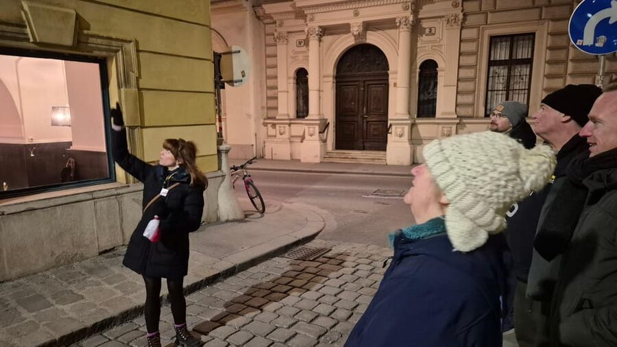 Vienna: Spooky Ghost Tour in English - Weather, footwear, and accessibility