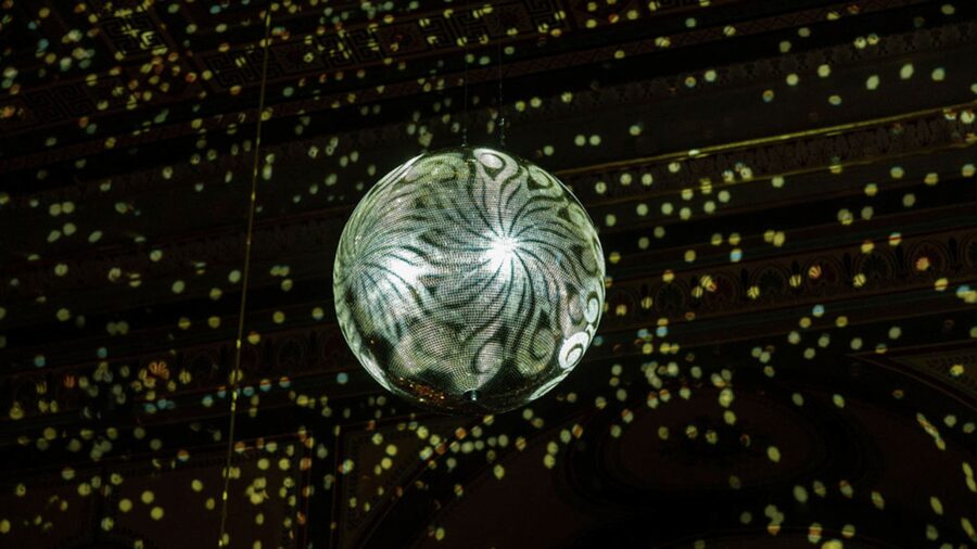 Vienna: Strauss Classical Concert with Soprano & Light Show - Who should book this concert?