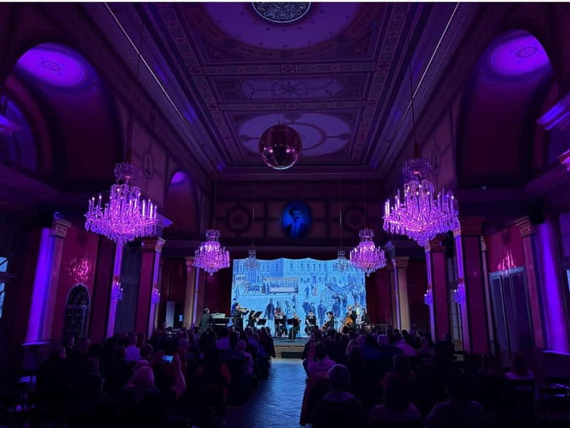Vienna: Strauss Classical Concert with Soprano & Light Show - Starting with the House of Strauss Museum at 19:00
