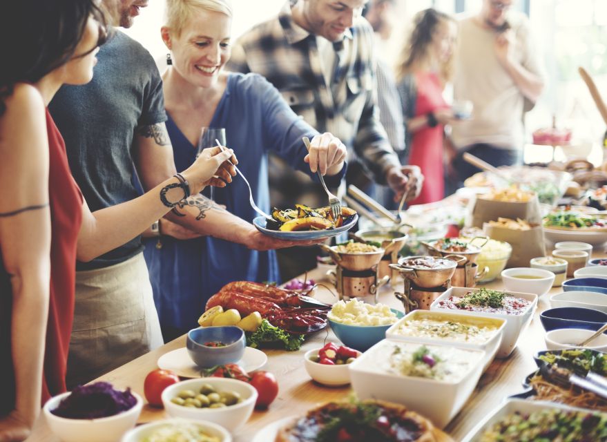 Vienna: Sunday Brunch Danube Cruise & Live Music - Boarding at Handelskai 265, pier 7