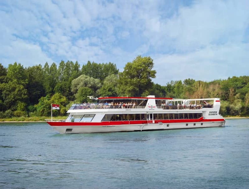 Vienna: Sunset Summer Cruise - Key points to know before sailing