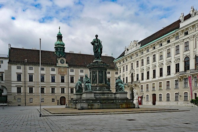 Vienna: The Great Plague Exploration Game - St. Stephen’s Cathedral and the best-known landmark