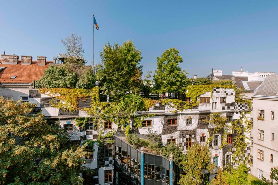 Vienna: Tickets for Kunst Haus Wien: Museum Hundertwasser - Getting there from central Vienna