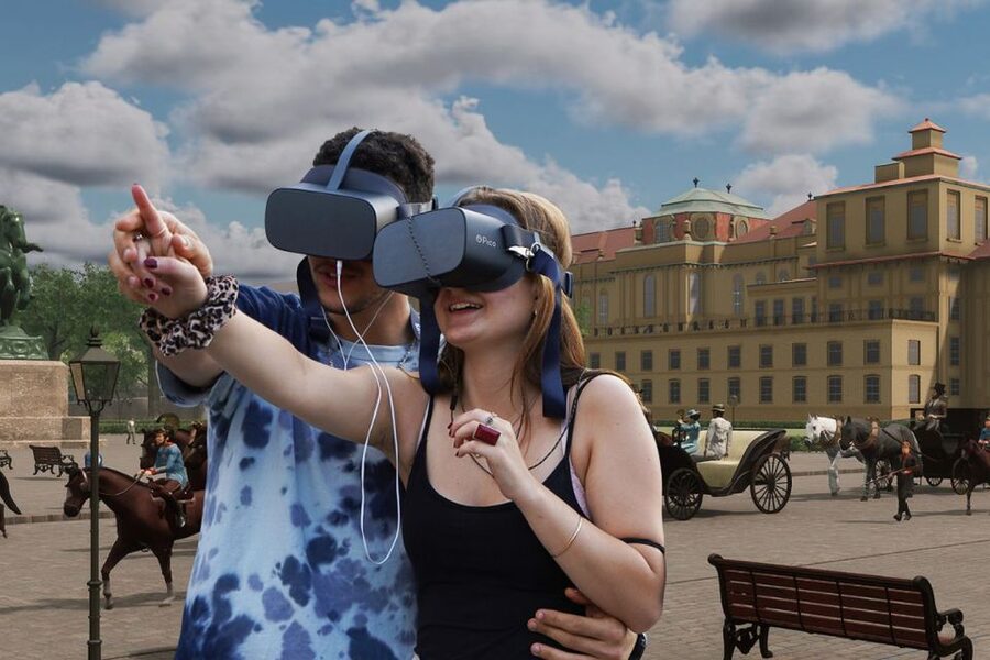 Vienna: Time Traveling Virtual Reality Sightseeing Tour - The Hofburg, Sisi, and Franz Joseph