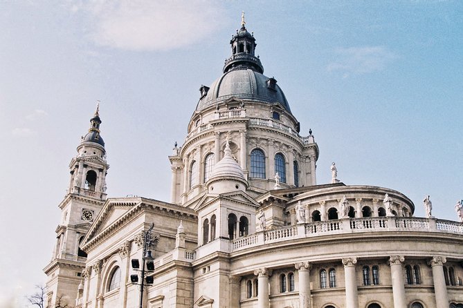 Vienna to Budapest - Private transfer with 2h of Sightseeing - Bratislava Castle, the easiest stop to understand
