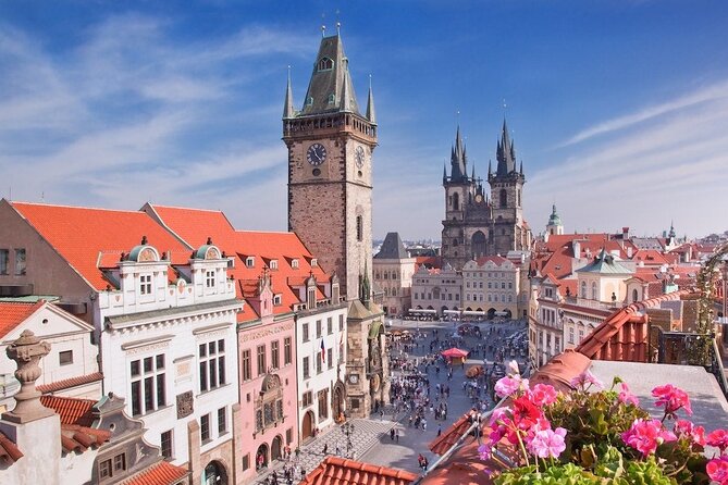 Vienna to Prague: Full-Day Private Tour with Guide and Transfers - The road from Vienna to Bratislava Castle