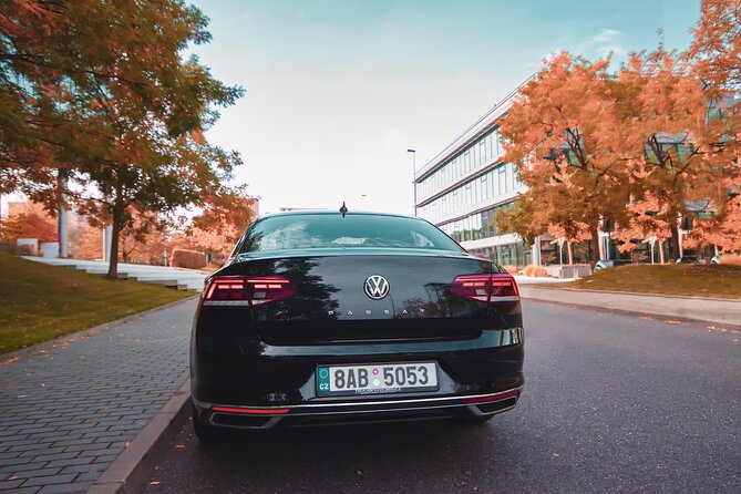 Vienna to Prague - Private Transfer by LIMOUSINE 3+1pax - What The Driver Adds To The Experience