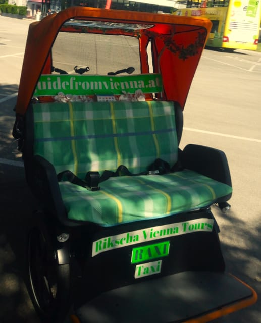 Vienna: Tour RAXI (electric rickshaw) 3 hours in Vienna - Why The Personal Guide Matters