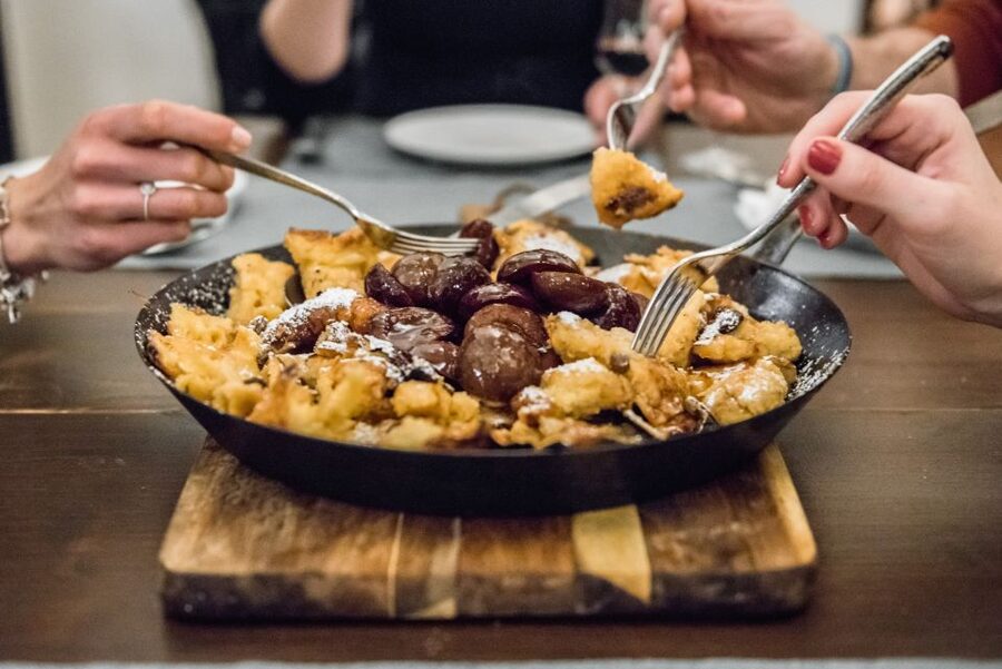 Vienna: Traditional Kaiserschmarrn Cooking Class & Tasting - The one-hour cooking lesson
