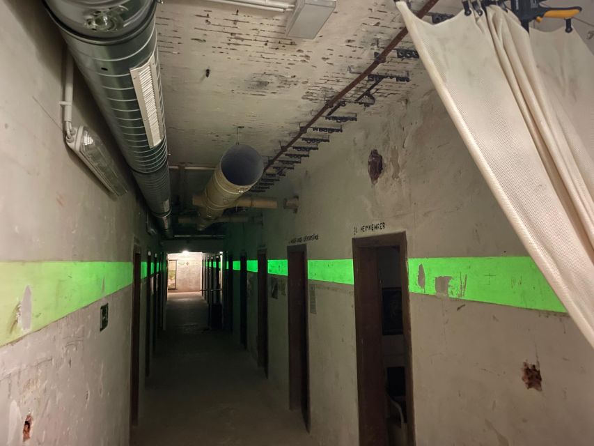Vienna: Underground WWII Bunker Ticket and Guided Tour - Understanding Austria From Annexation to Reconstruction