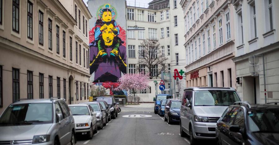 Vienna Urban Art Tour: Explore a different side of Vienna! - Following the Basilisk Mystery