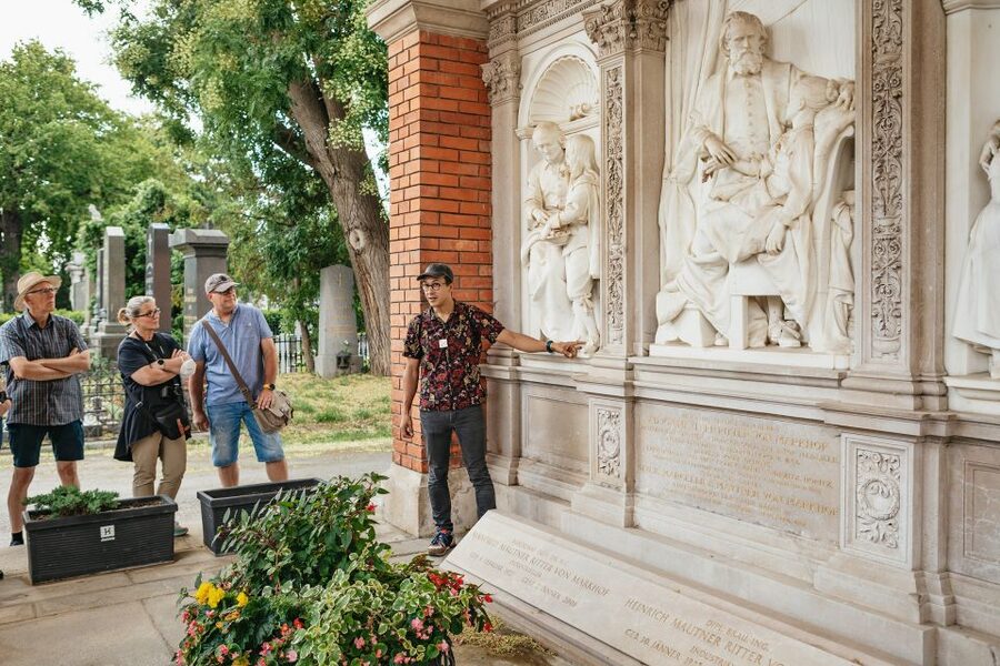 Vienna: Vienna Central Cemetery Guided Walking Tour - Is $335 a fair price for a private group?