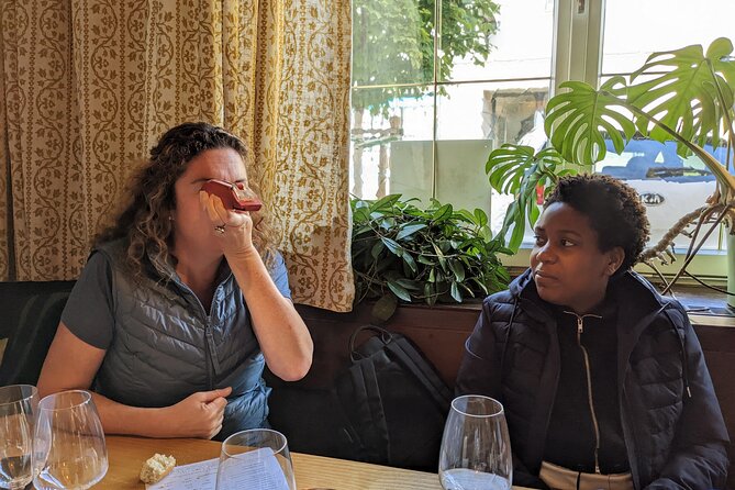 Vienna Woods Wine Tour - Wines, Vines & Good Times! - Gumpoldskirchen and the long lunch break