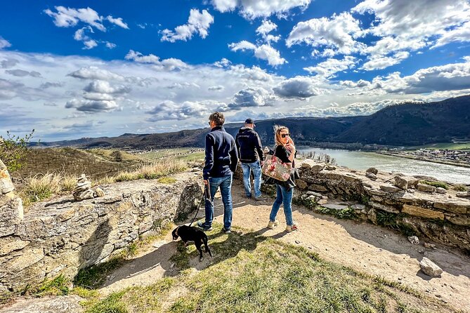 Wachau for Adventurers - The climb to Dürnstein castle ruins