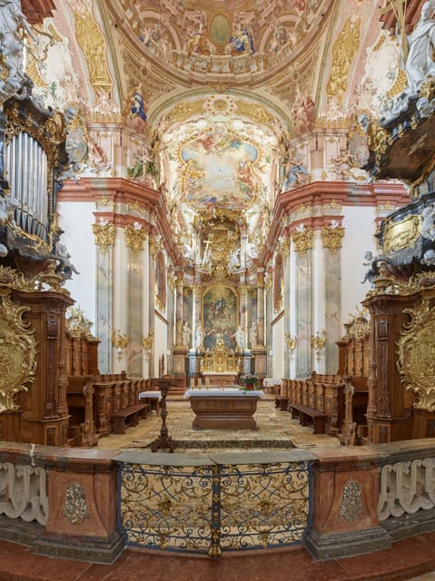 Wilhering Abbey: Discover 875 years of history! - The rococo collegiate church is the visual highlight
